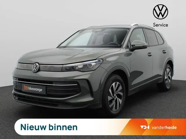 Photo 1 : Volkswagen Tiguan 2024 Essence