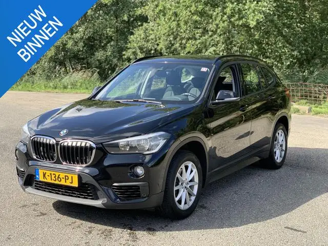 Photo 1 : Bmw X1 2017 Petrol