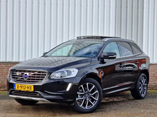 Photo 1 : Volvo Xc60 2017 Petrol