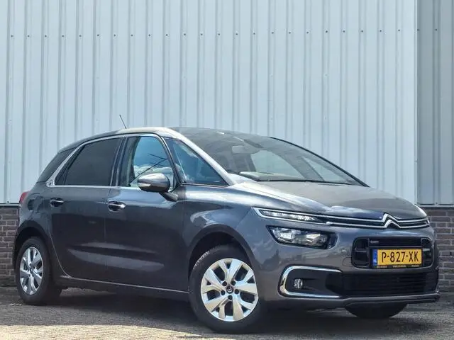 Photo 1 : Citroen C4 2017 Petrol