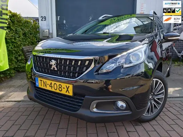 Photo 1 : Peugeot 2008 2018 Essence