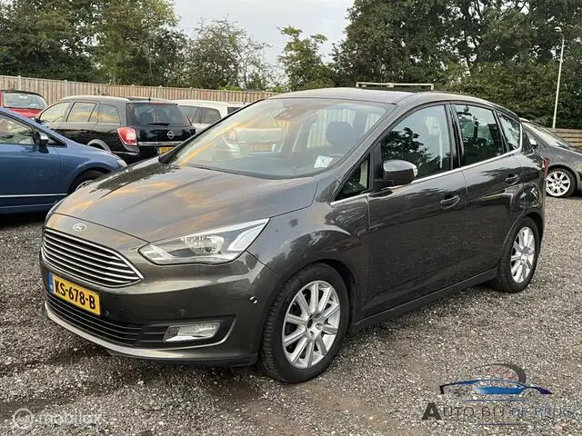 Photo 1 : Ford C-max 2016 Petrol