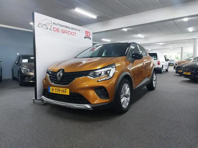 Photo 1 : Renault Captur 2022 Petrol