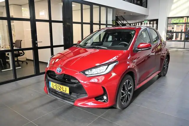 Photo 1 : Toyota Yaris 2021 Hybrid