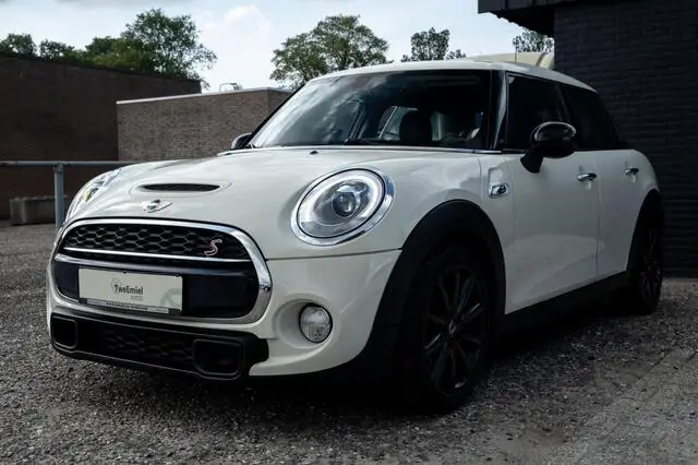 Photo 1 : Mini Cooper 2015 Essence