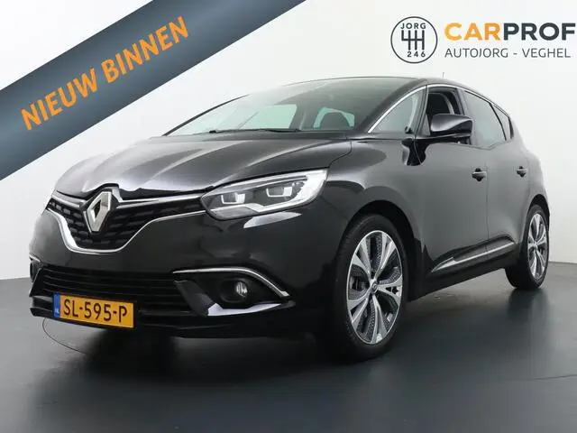 Photo 1 : Renault Scenic 2018 Essence