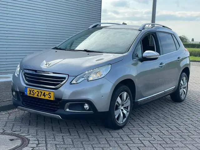 Photo 1 : Peugeot 2008 2015 Petrol