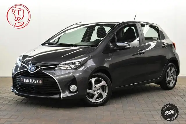 Photo 1 : Toyota Yaris 2015 Hybride