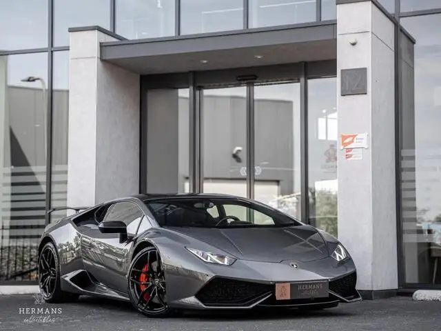 Photo 1 : Lamborghini Huracan 2016 Essence