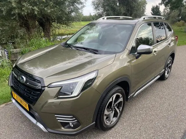 Photo 1 : Subaru Forester 2022 Hybride