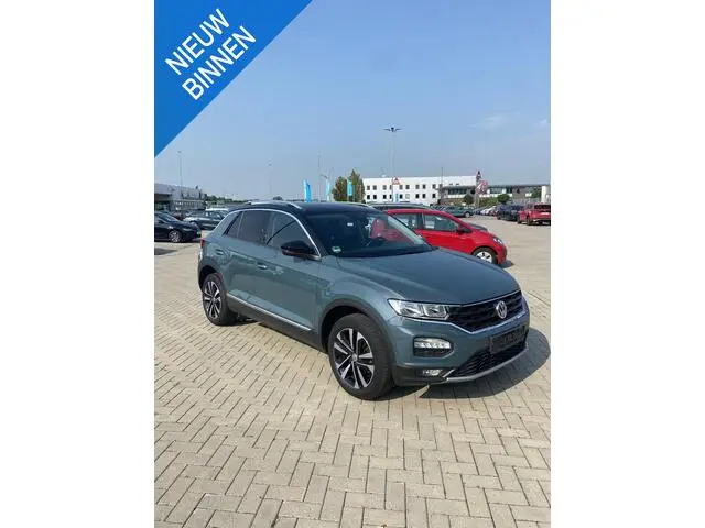 Photo 1 : Volkswagen T-roc 2020 Petrol