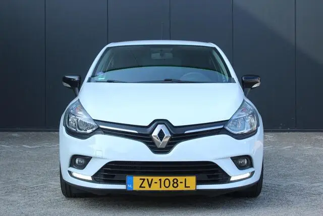 Photo 1 : Renault Clio 2019 Petrol