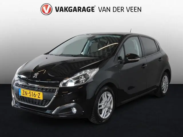 Photo 1 : Peugeot 208 2019 Petrol