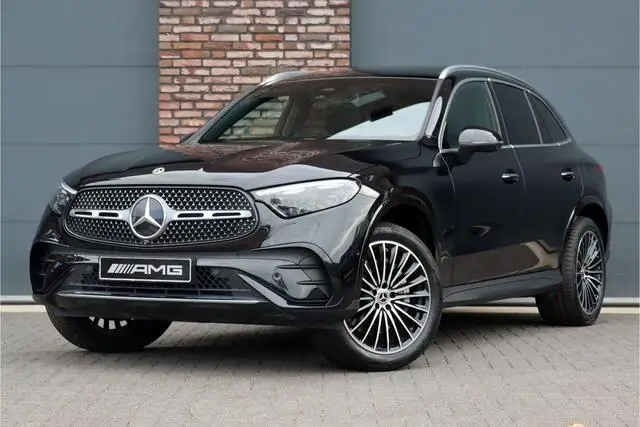 Photo 1 : Mercedes-benz Classe Glc 2023 Hybrid