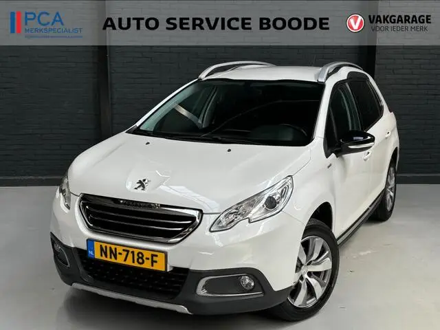 Photo 1 : Peugeot 2008 2015 Petrol