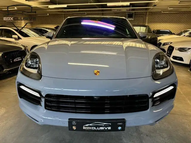 Photo 1 : Porsche Cayenne 2019 Essence