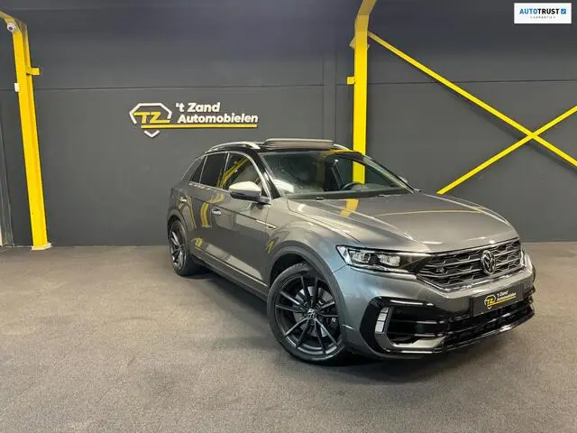 Photo 1 : Volkswagen T-roc 2021 Essence