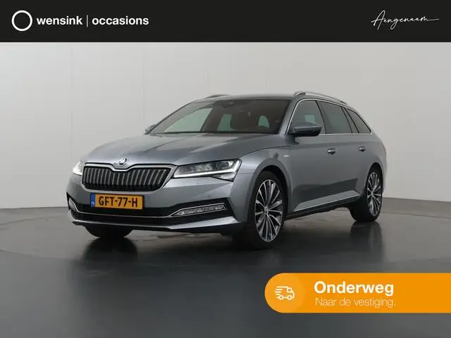 Photo 1 : Skoda Superb 2020 Hybride