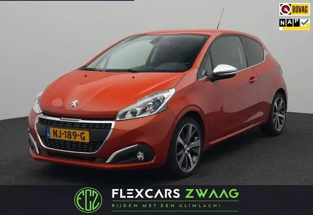 Photo 1 : Peugeot 208 2015 Petrol