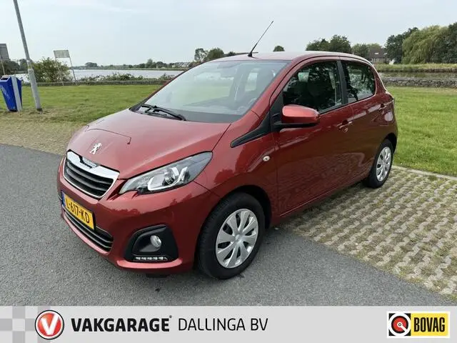 Photo 1 : Peugeot 108 2021 Essence