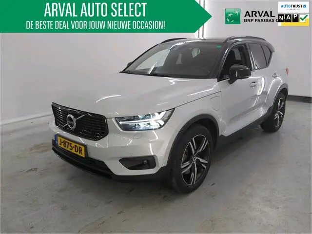 Photo 1 : Volvo Xc40 2020 Hybrid