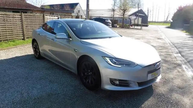 Photo 1 : Tesla Model S 2018 Electric