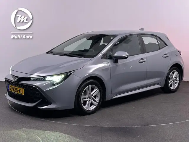 Photo 1 : Toyota Corolla 2022 Petrol