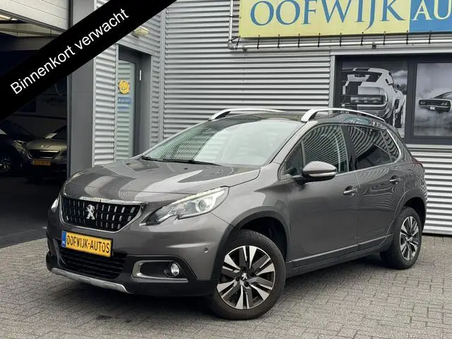 Photo 1 : Peugeot 2008 2017 Petrol