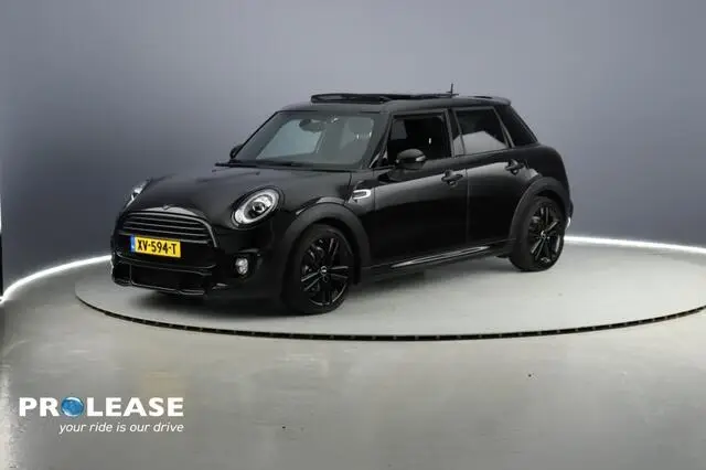 Photo 1 : Mini Mini 2019 Petrol