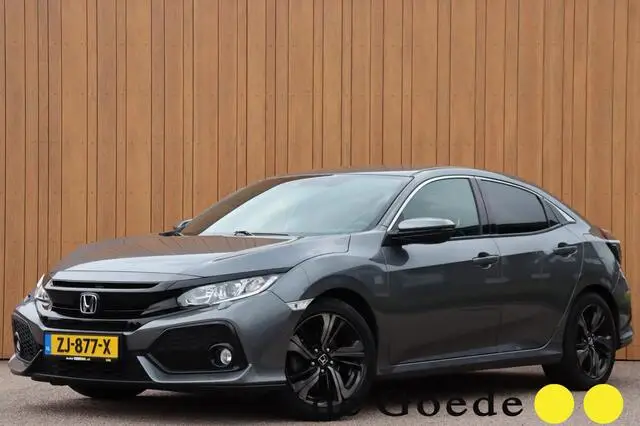 Photo 1 : Honda Civic 2019 Petrol