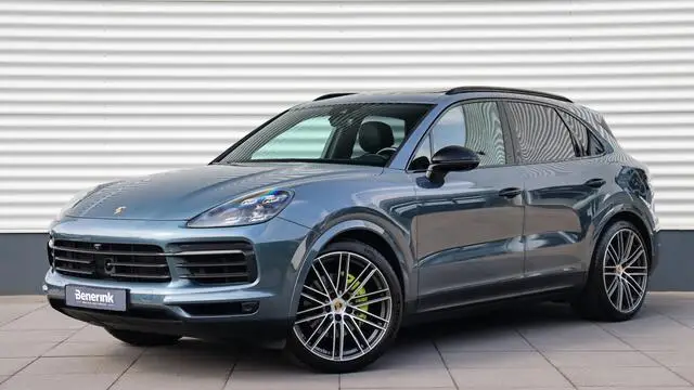 Photo 1 : Porsche Cayenne 2019 Hybride