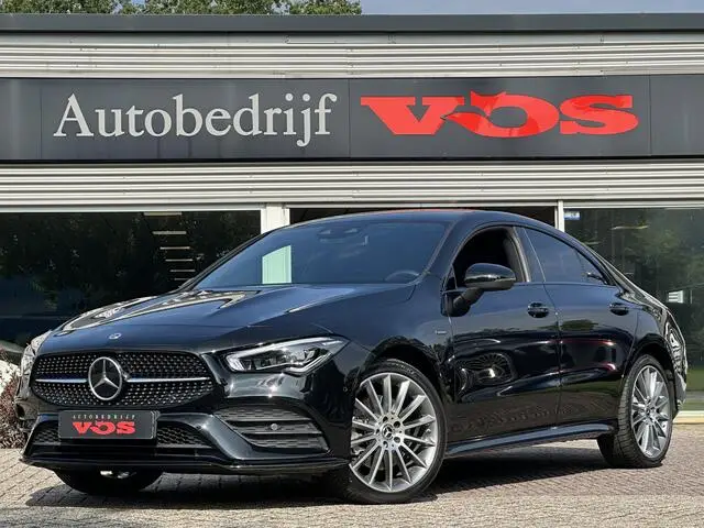 Photo 1 : Mercedes-benz Classe Cla 2021 Hybride