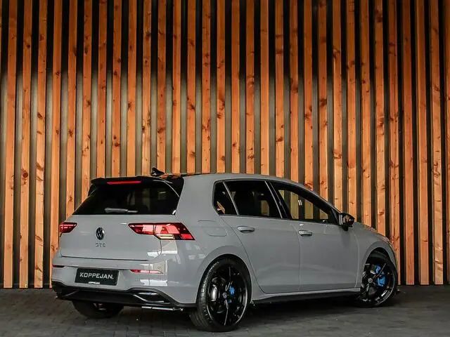 Photo 1 : Volkswagen Golf 2021 Hybride