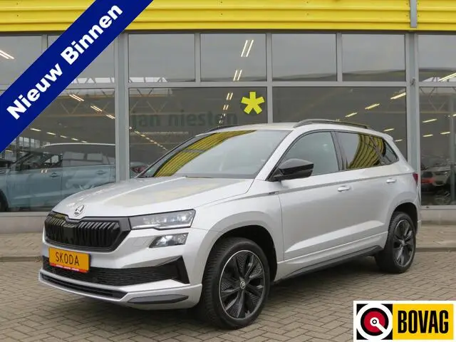 Photo 1 : Skoda Karoq 2022 Essence