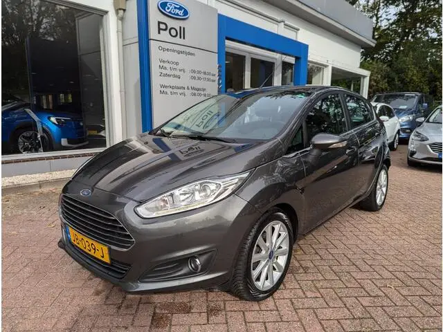 Photo 1 : Ford Fiesta 2016 Petrol