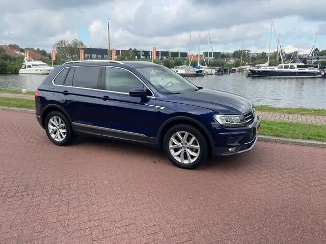 Photo 1 : Volkswagen Tiguan 2020 Petrol