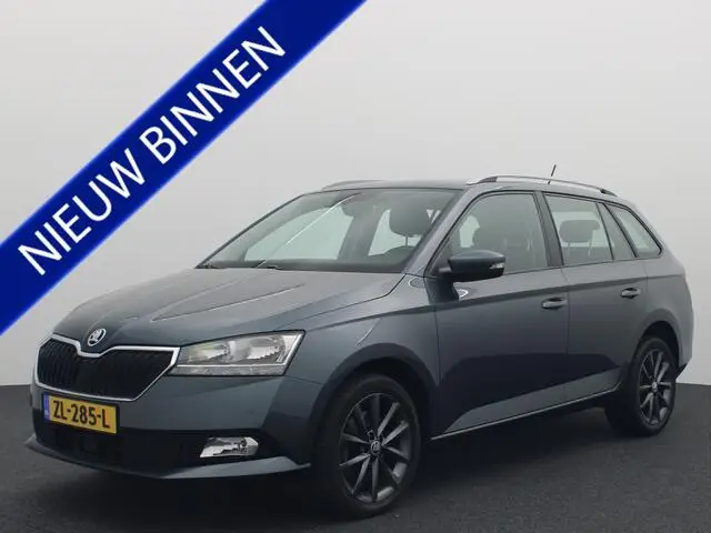 Photo 1 : Skoda Fabia 2019 Essence