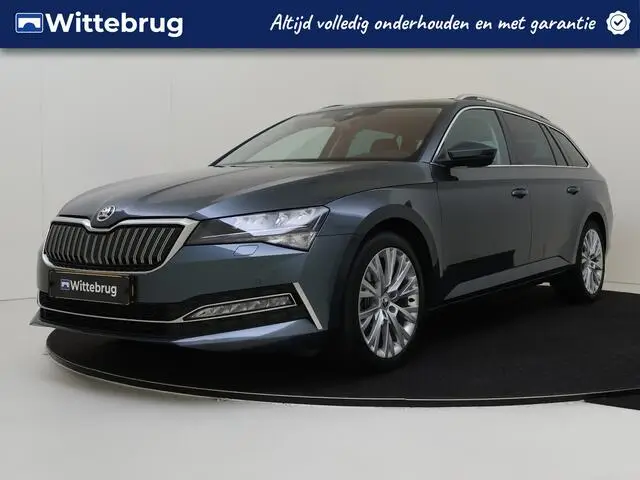 Photo 1 : Skoda Superb 2020 Hybride