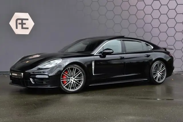 Photo 1 : Porsche Panamera 2019 Essence