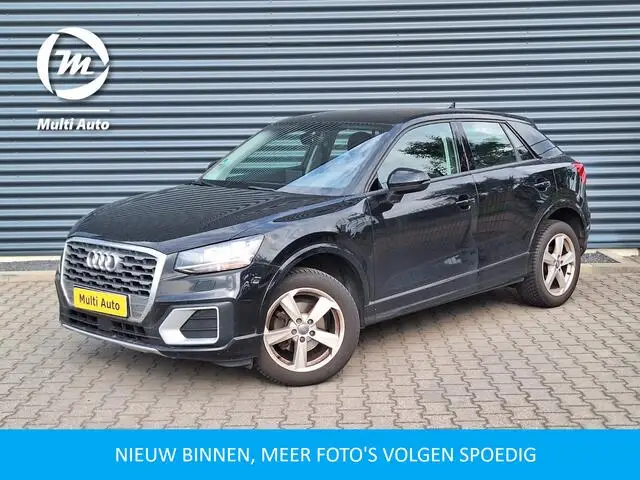 Photo 1 : Audi Q2 2020 Petrol