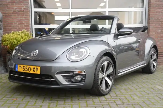 Photo 1 : Volkswagen Beetle 2017 Petrol