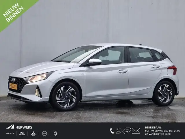 Photo 1 : Hyundai I20 2023 Hybride