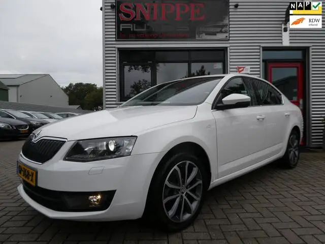 Photo 1 : Skoda Octavia 2015 Essence