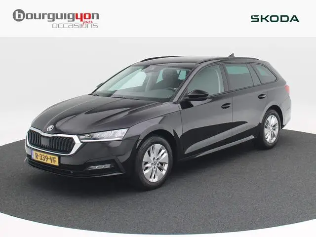 Photo 1 : Skoda Octavia 2022 Petrol