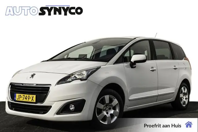 Photo 1 : Peugeot 5008 2016 Petrol