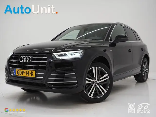 Photo 1 : Audi Q5 2020 Hybrid