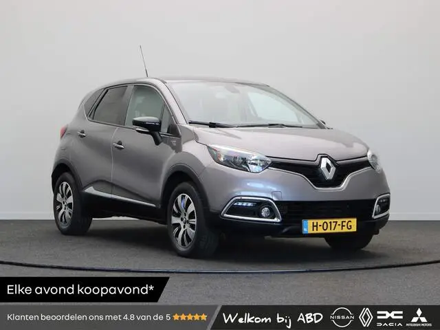 Photo 1 : Renault Captur 2016 Essence