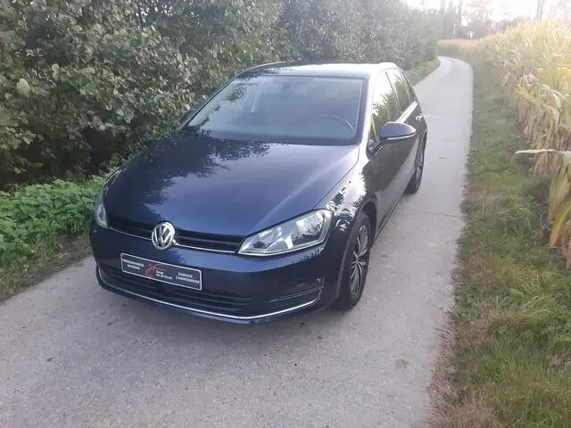 Photo 1 : Volkswagen Golf 2016 Petrol