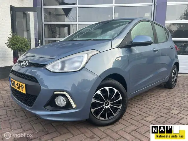 Photo 1 : Hyundai I10 2016 Petrol