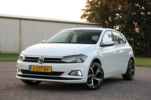 Photo 1 : Volkswagen Polo 2020 Petrol